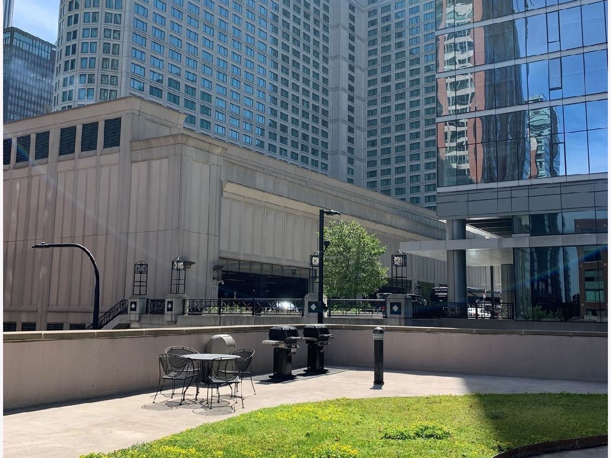 Condominiums Rented Citiview Condos Chicago Illinois, 440 Mcclurg