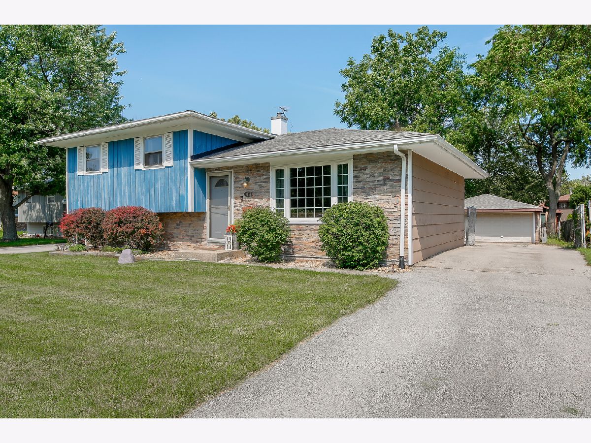 Homes Sold Hillview Estates Lemont Illinois, 1013 Kip