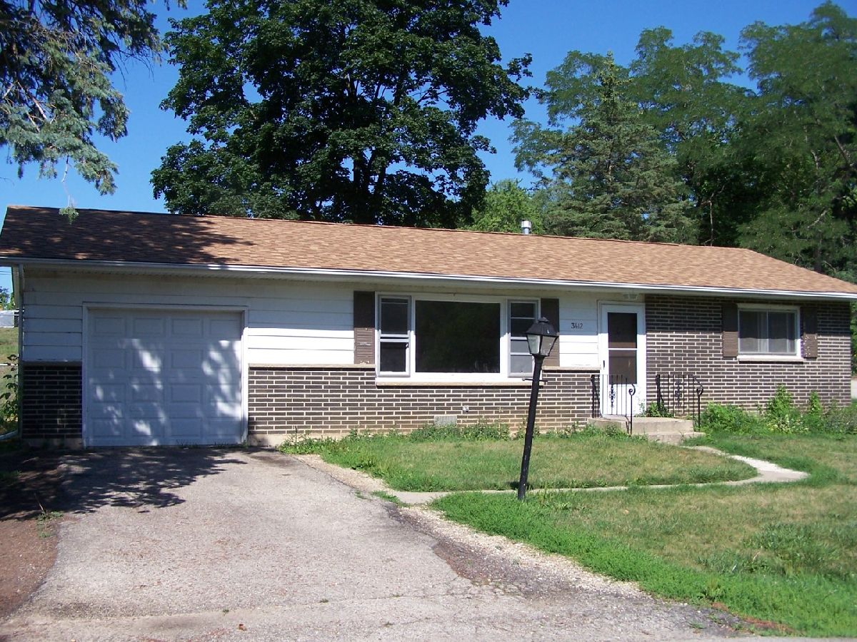 Homes Sold Shore Hills Wonder Lake Illinois, 3412 Hilltop