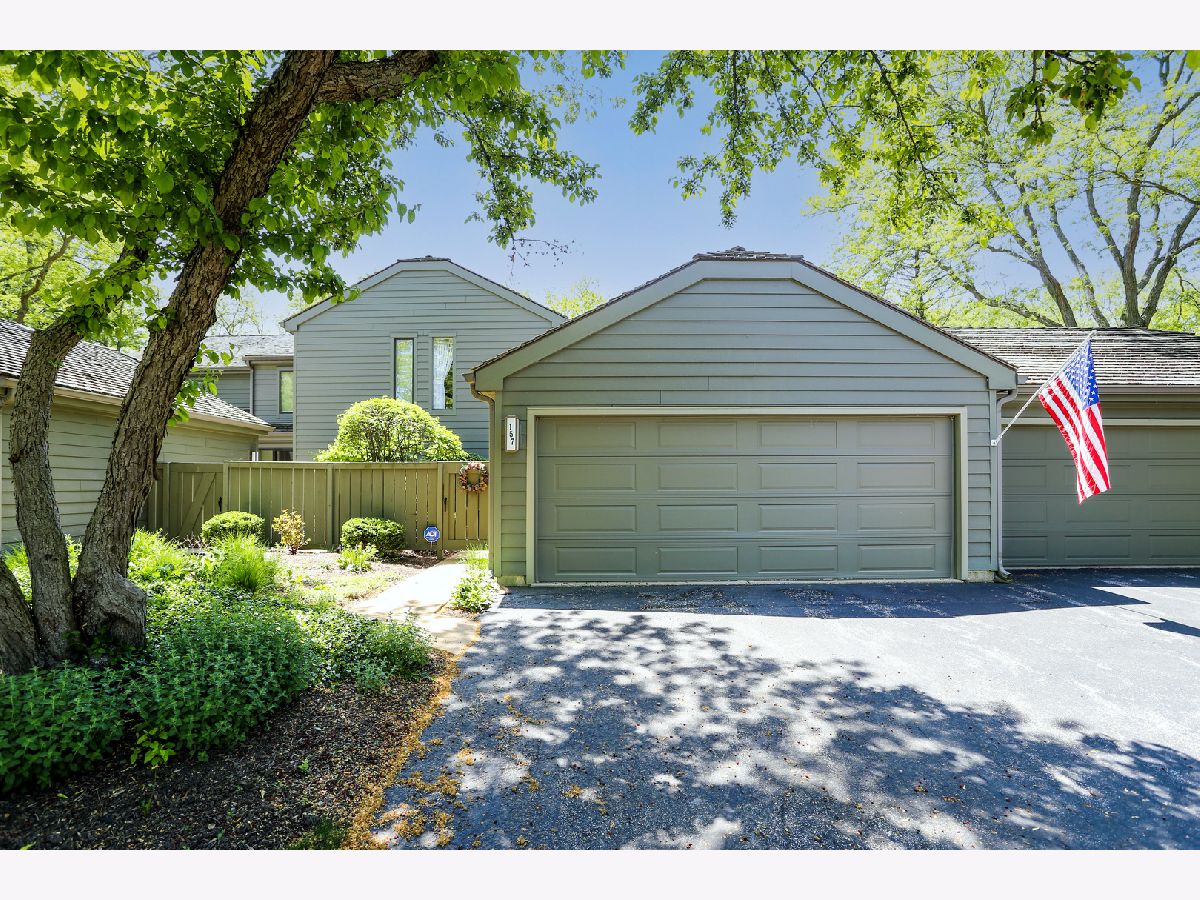 Condos & Townhomes Sold Lake Barrington Shores Barrington Illinois, 157 Timber Ridge