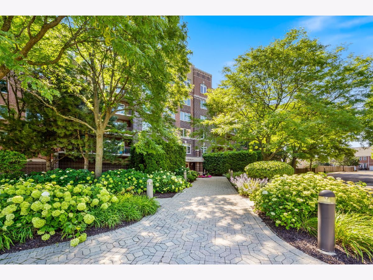 Condos & Townhomes Sold Madison Place Skokie Illinois, 5055 Madison