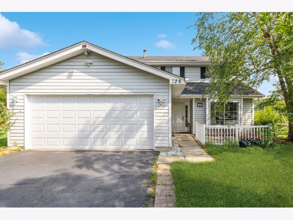 Homes & Condos & Townhomes Sold Spring Hill Naperville Illinois, 726 Hageman