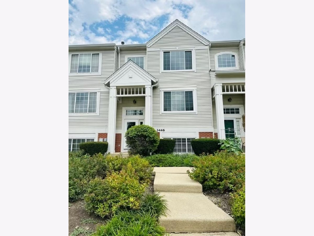 Ogden Pointe Aurora IL, Townhomes & Condos For Sale & For Rent Sadie