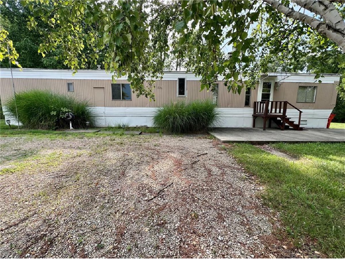 Sold Shelbyville Illinois, 1675 County Highway 42