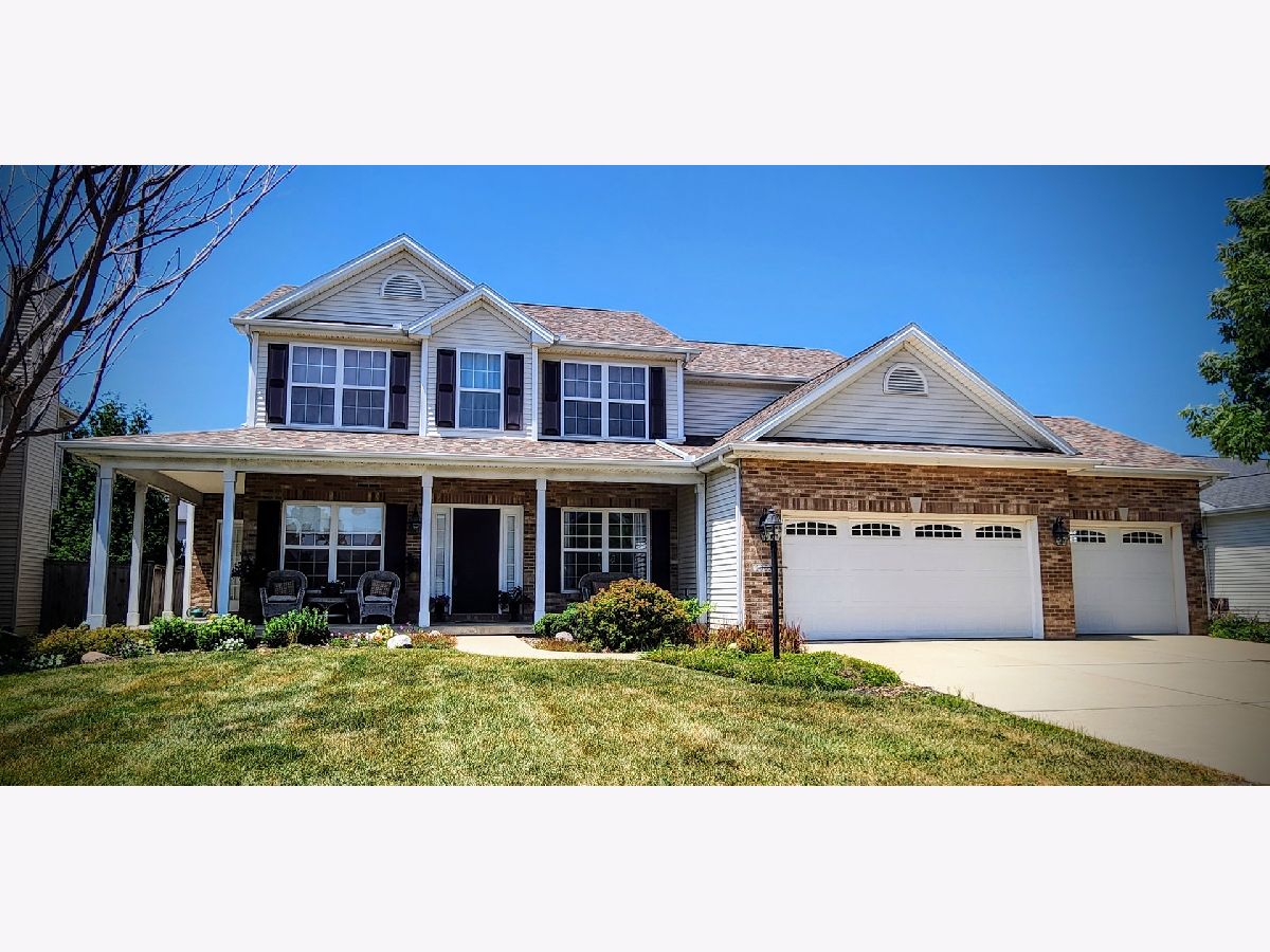 Homes & Condominiums Sold Ironwood West Champaign Illinois, 2003 Wiggins