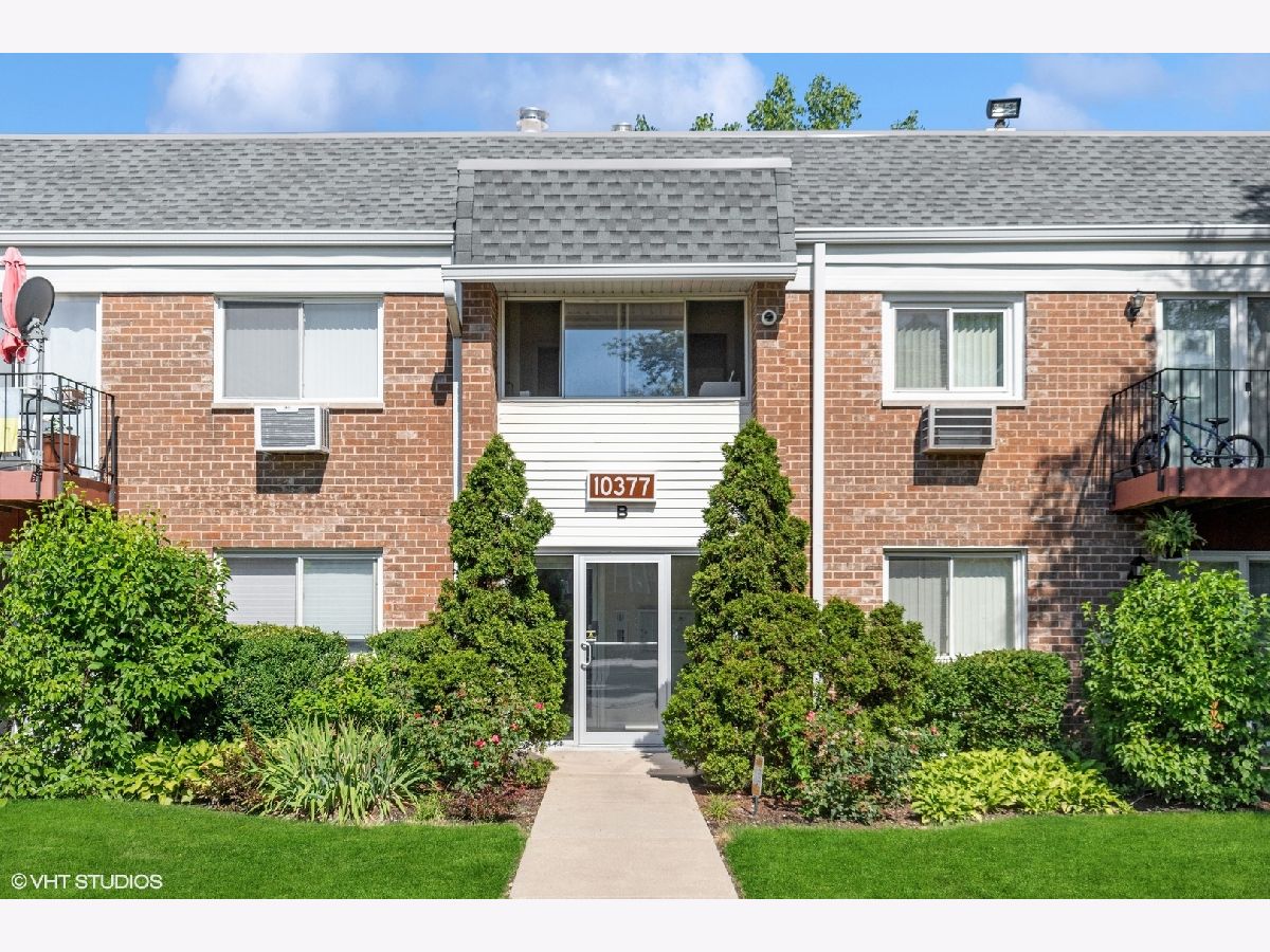 Condominiums Sold Regency Condominiums Glenview Illinois, 10377 Dearlove