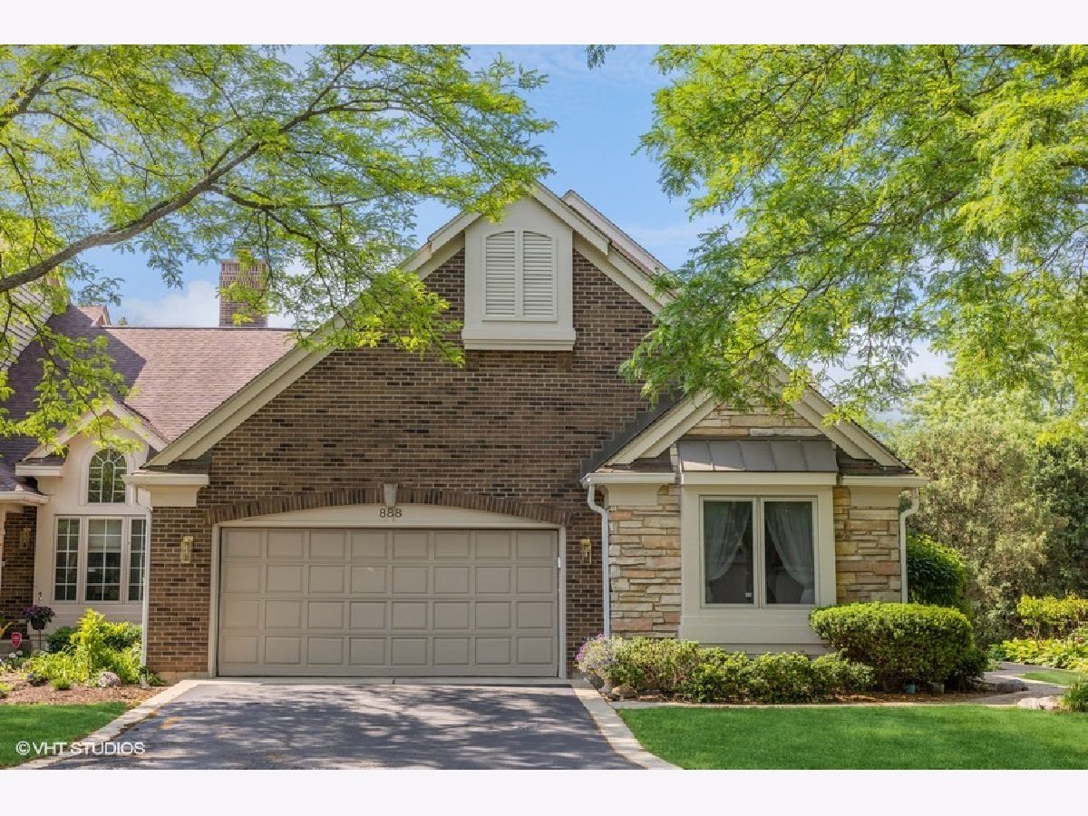 Townhomes Sold Fountains Of Deerfield Deerfield Illinois, 888 Fountain View
