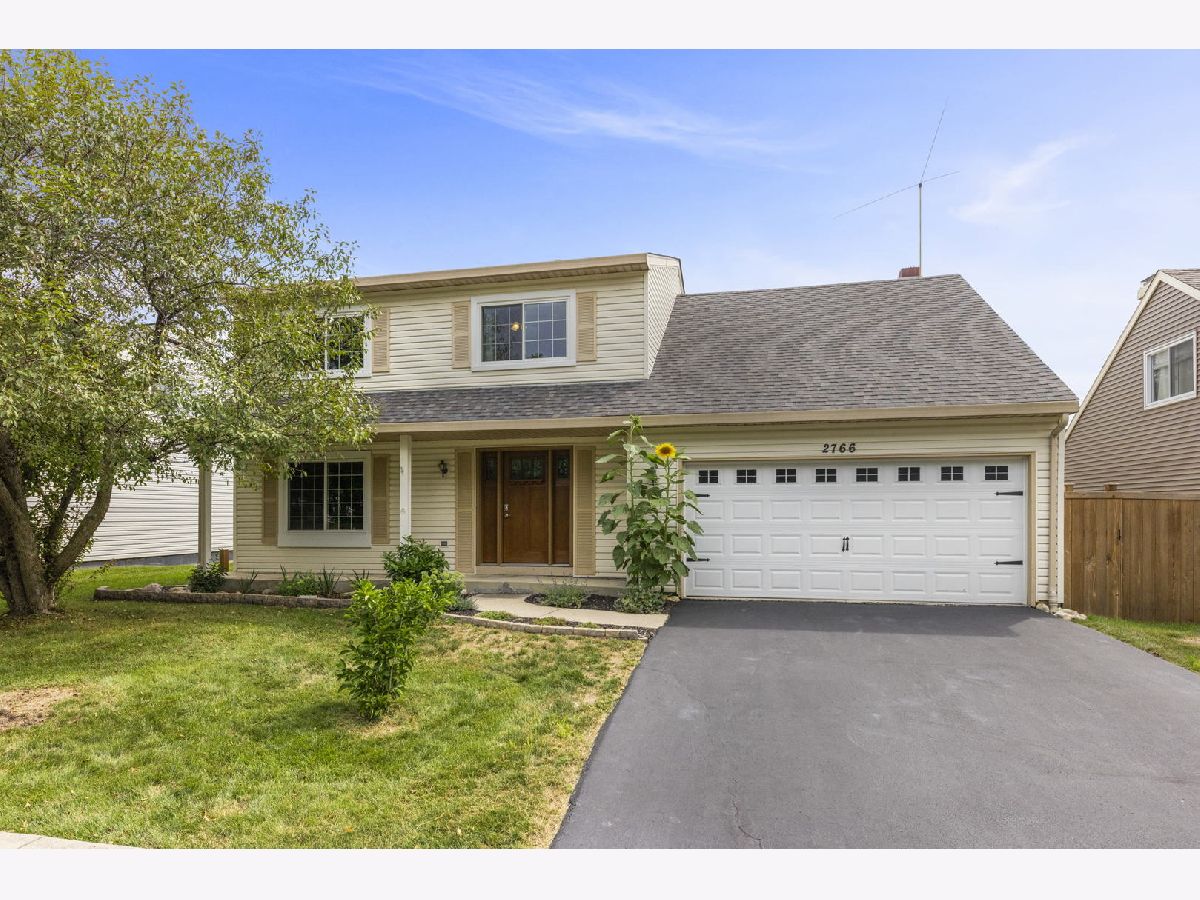 Homes Rented Brook Crossing Naperville Illinois, 2766 Gateshead