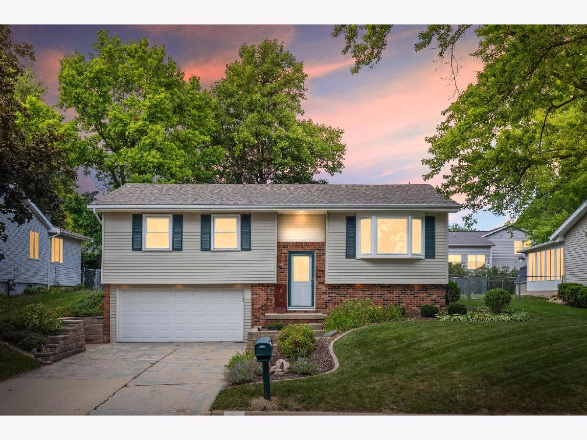 Homes Sold Greenbriar Normal Illinois, 1818 Hoover