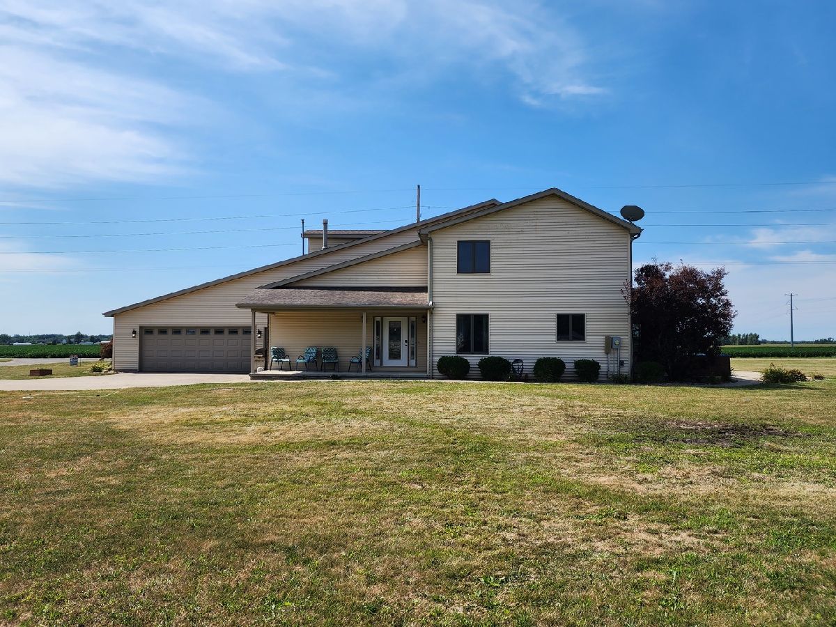 Homes Sold Heather Meadows Clinton Illinois, 5031 Brittany