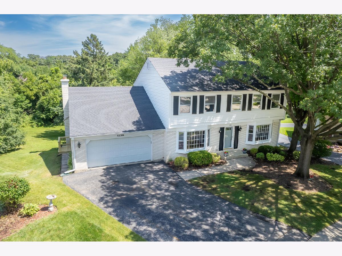 Homes Sold Orchard Brook Downers Grove Illinois, 1216 Laurel