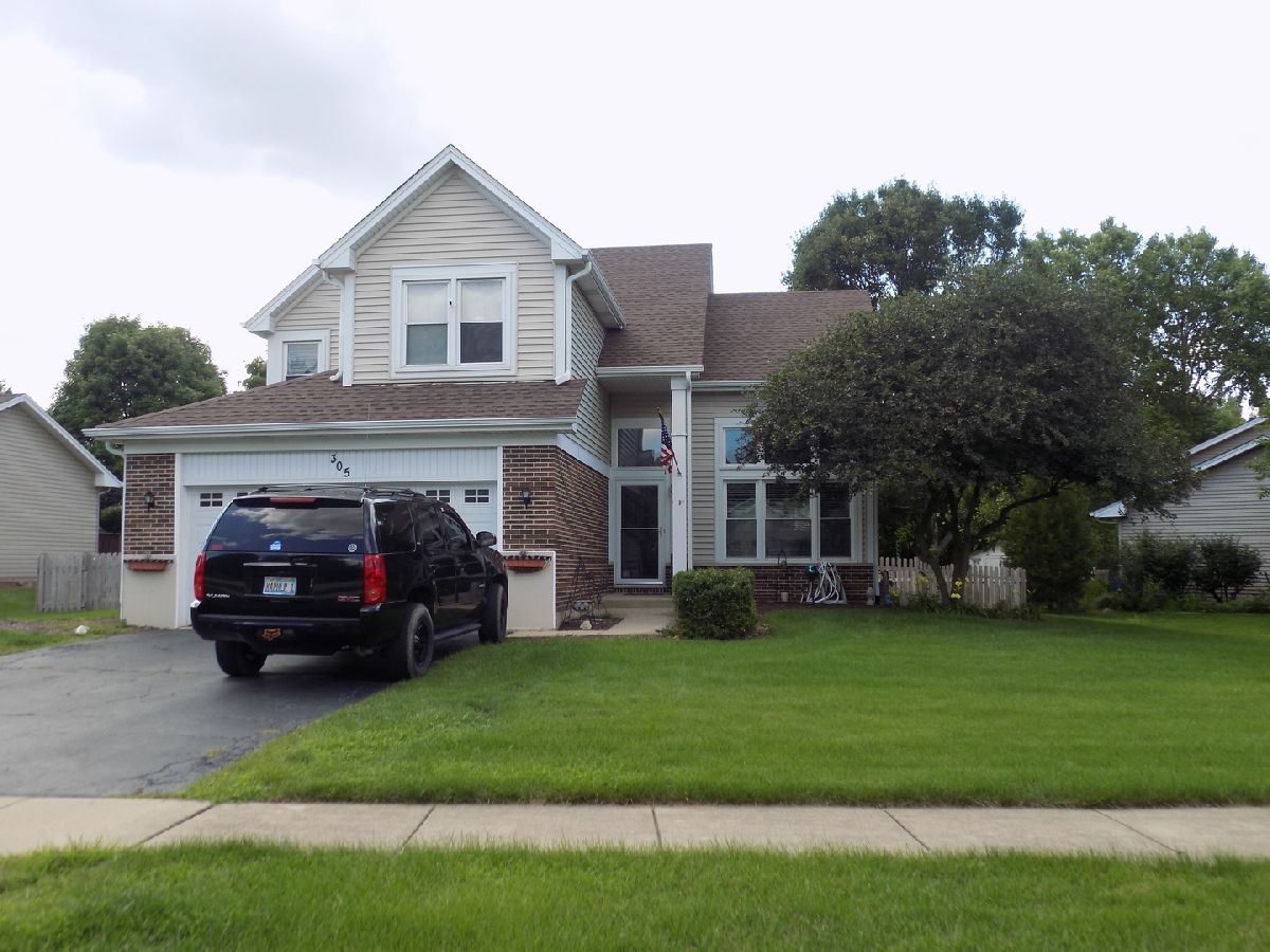 Homes Sold Hickory Oaks Bolingbrook Illinois, 305 Hickory Oaks