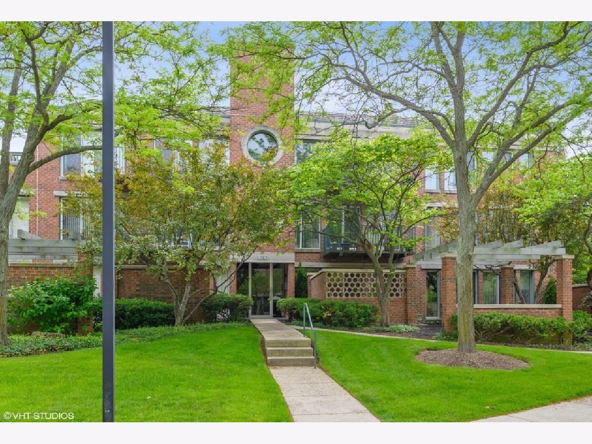 Condos & Townhomes Sold Meadowlake Northfield Illinois, 3030 Arbor