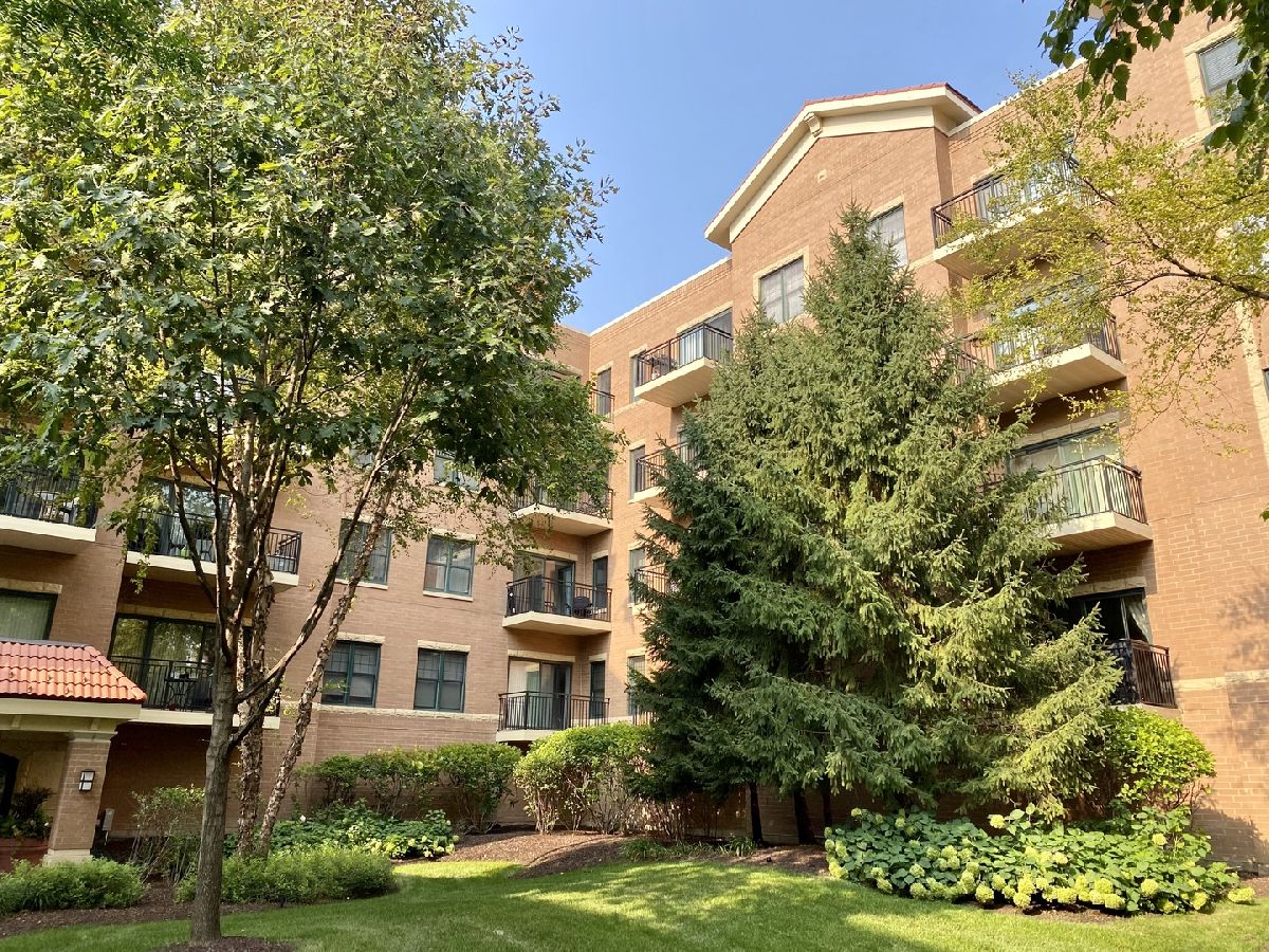 Condominiums Sold Arbor Court Oak Lawn Illinois, 5100 96th