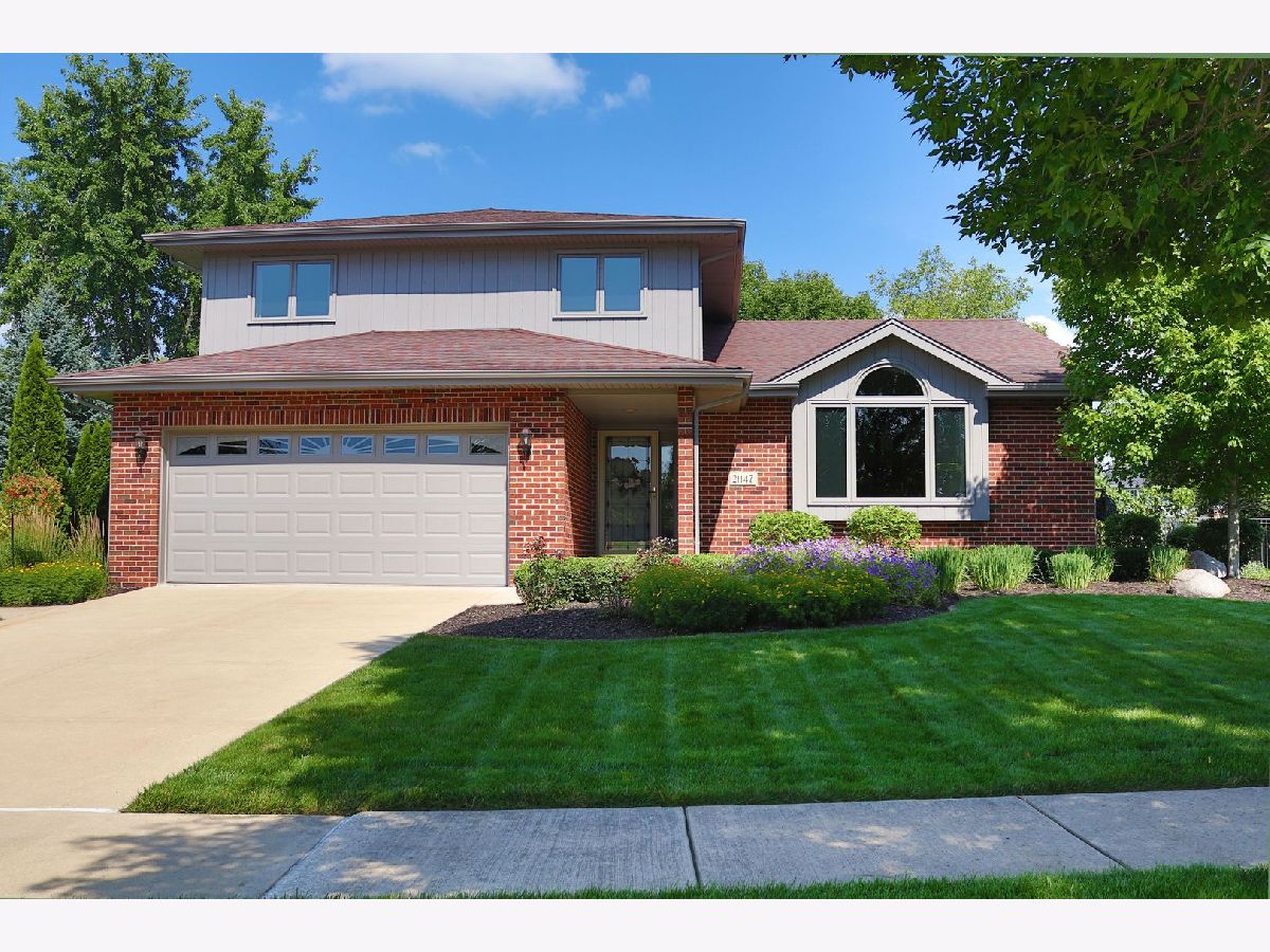 Homes & Townhomes Sold Hunter Woods Frankfort Illinois, 21147 Hunter Woods