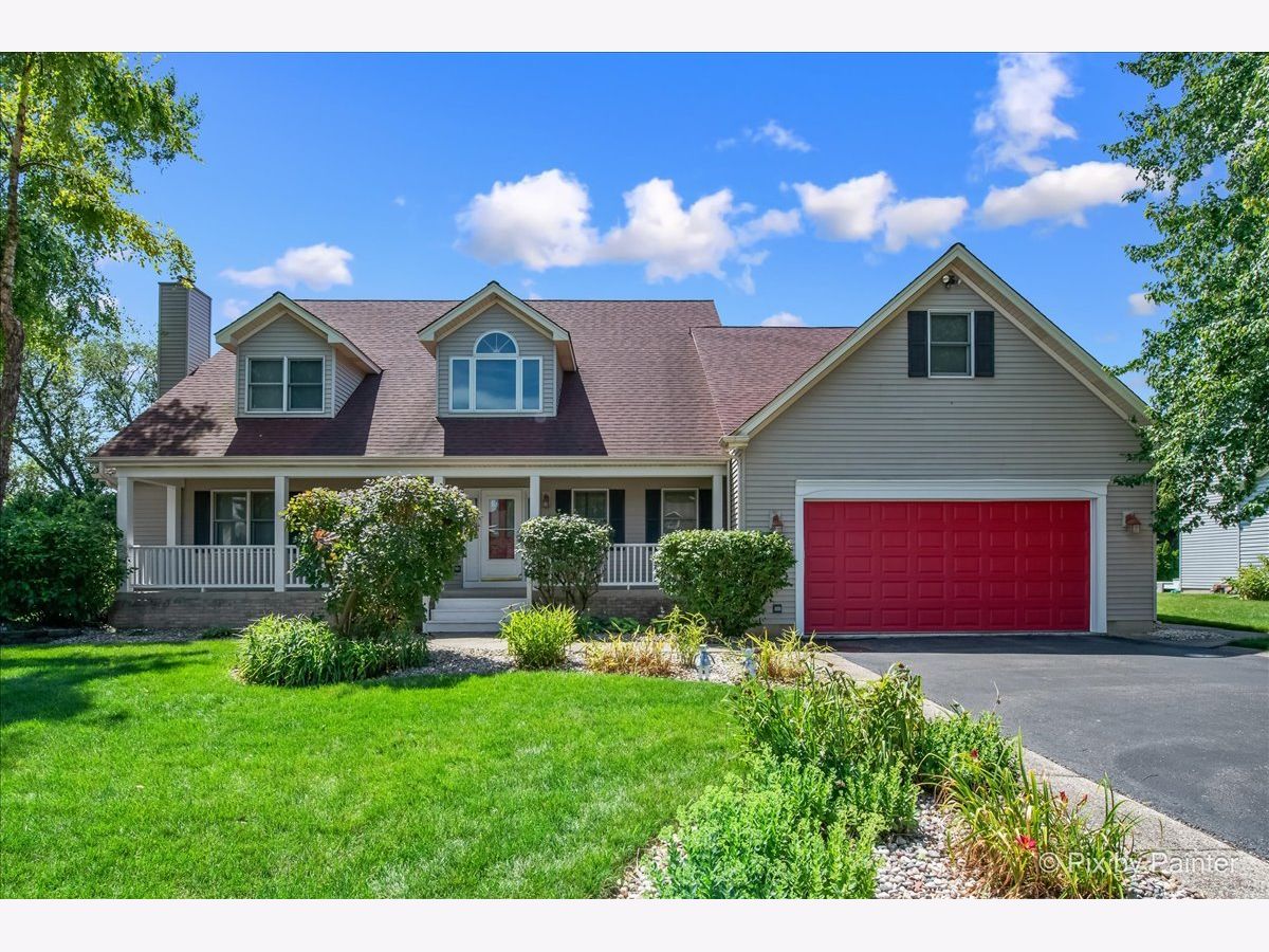 Homes Sold Walk Up At The Park Crystal Lake Illinois, 97 Crystal Ridge