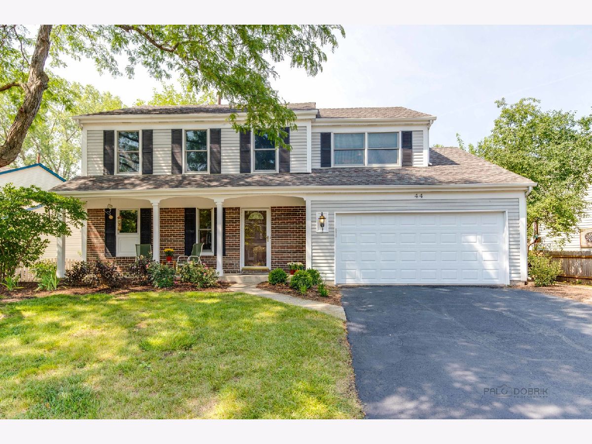 Homes & Condos & Townhomes Sold Cambridge West Mundelein Illinois, 44 Windsor