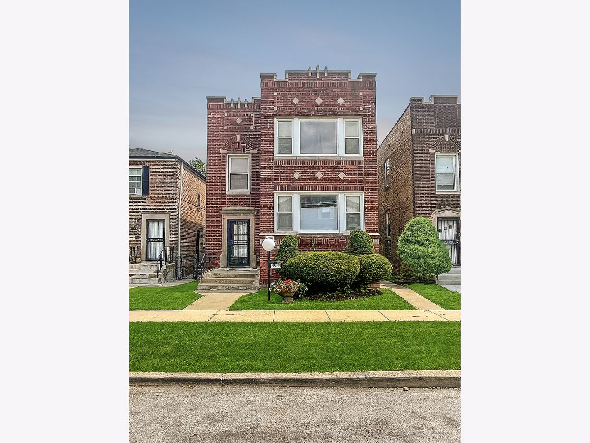 Homes & Condos & Townhomes Sold Cottage Grove Heights Chicago Illinois, 9539 Avalon