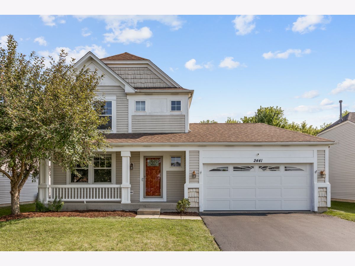 Homes Sold Regatta At Meadowbrook Lake In The Hills Illinois, 2441 Stanton