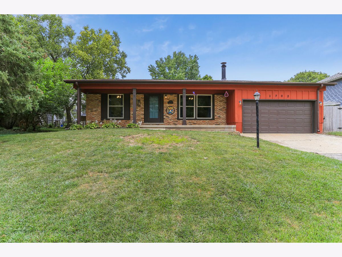 Homes Sold Rolling Acres Champaign Illinois, 2702 Rolling Acres