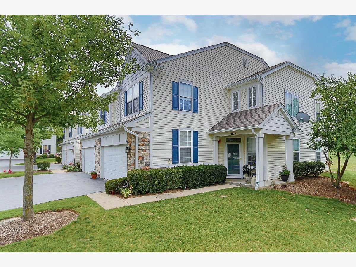Townhomes Sold Terra Springs Volo Illinois, 105 Grandview