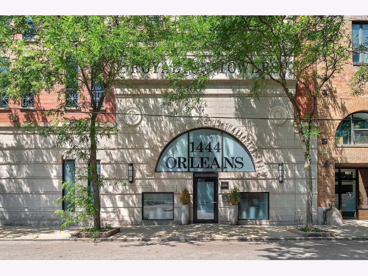 Condominiums Sold Royalton Towers Chicago Illinois, 1444 Orleans