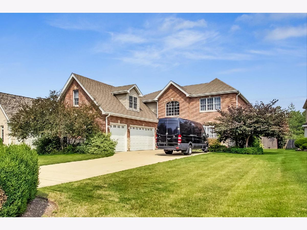 Homes Sold Ivy Hill East Arlington Heights Illinois, 2633 Waterman