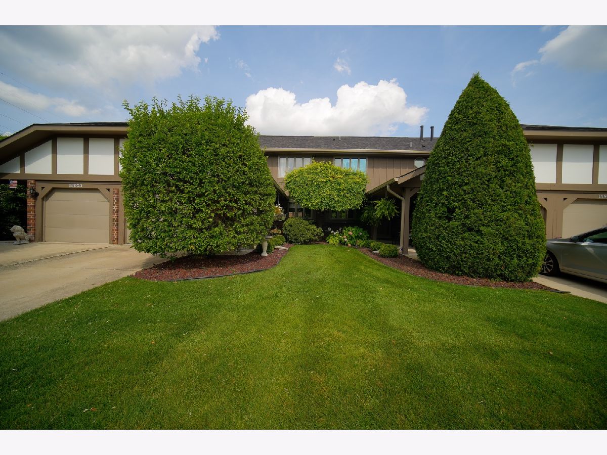 Homes & Townhomes Sold Wedgewood Orland Park Illinois, 13957 Berkhansted