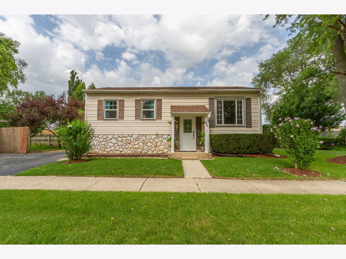 Homes Sold Alta Vista Gardens West Chicago Illinois, 514 Parkside