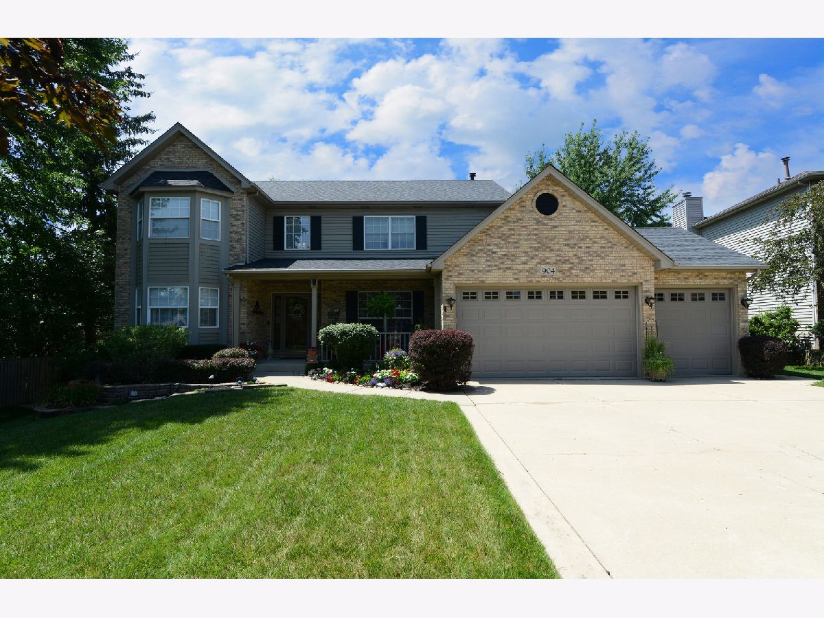 Homes Sold Covington Cove Carol Stream Illinois, 904 Hampton