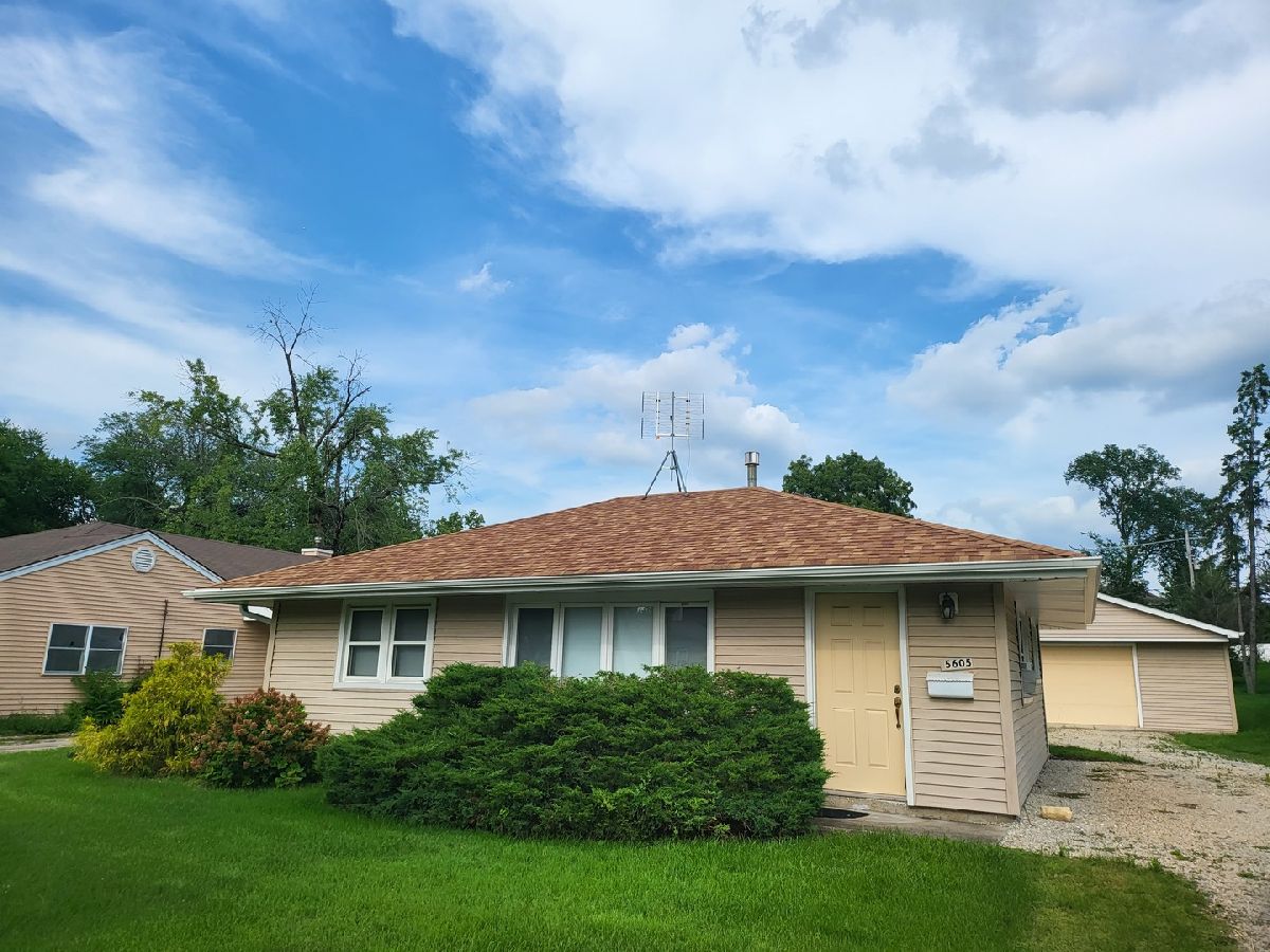 Homes Sold Hillcrest Downers Grove Illinois, 5605 Carpenter