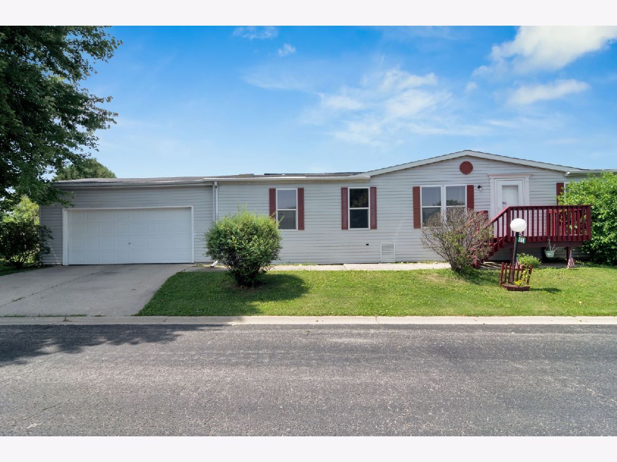 Subdivision Sold Wildwood South Sandwich Illinois, 351 Meadowlark
