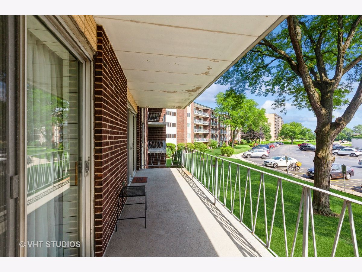 Condominiums Sold Cameo Downers Grove Illinois, 2900 Maple