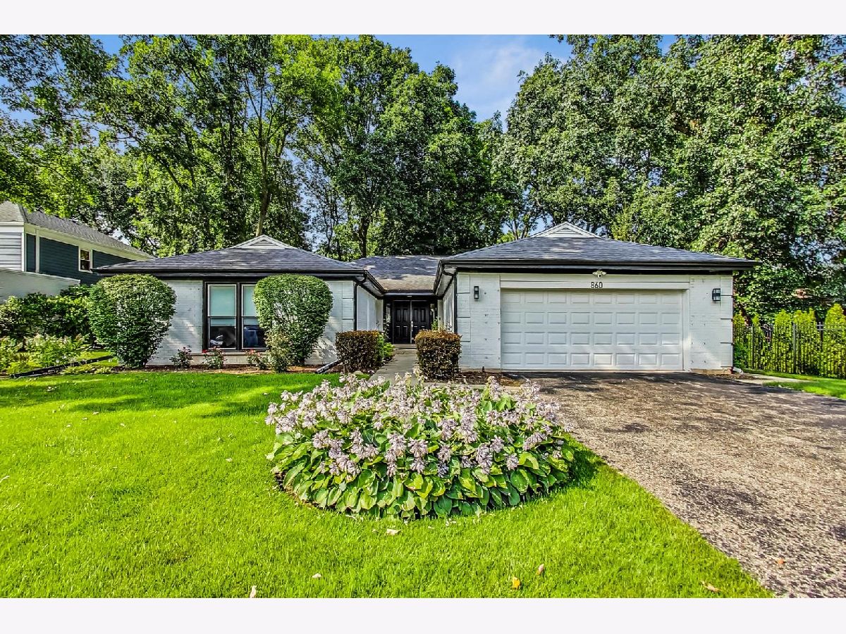 Homes Sold North Trail Deerfield Illinois, 860 Mountain