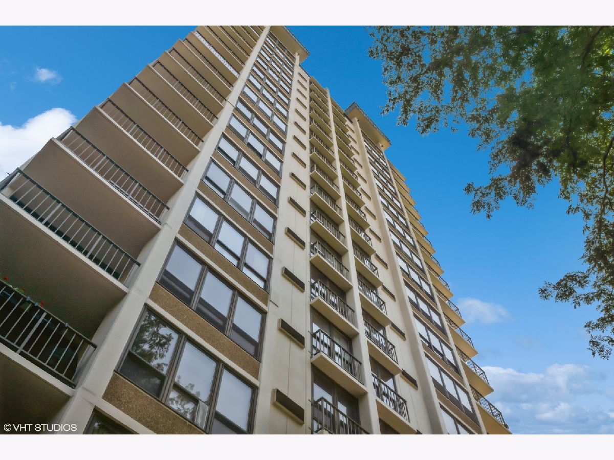 Condominiums Sold Watergate East Chicago Illinois, 5471 Hyde Park
