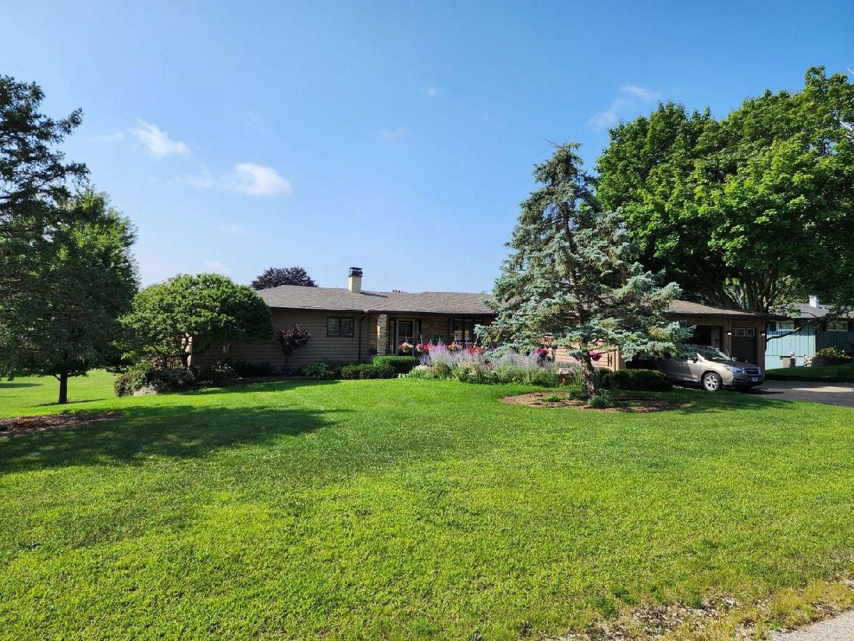 Homes Sold Edgebrook Heights Mchenry Illinois, 3705 Saint Paul