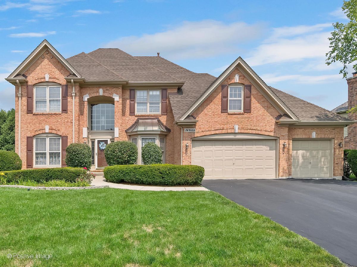 Homes Sold Wheaton Crossing Wheaton Illinois, 26W008 Marion