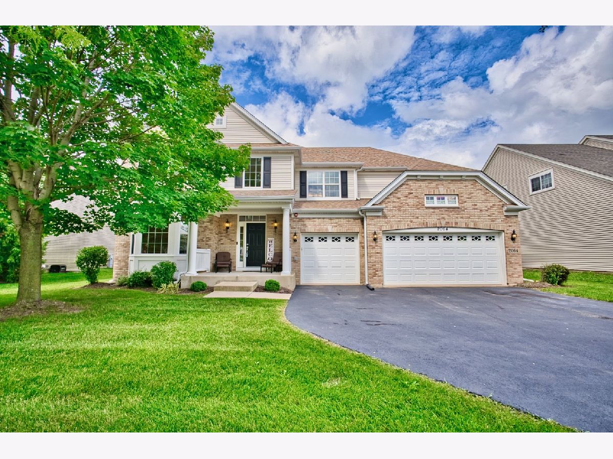 Homes Sold Beacon Pointe Hoffman Estates Illinois, 2064 Amelia