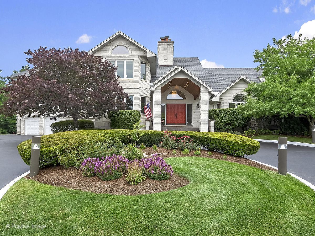 Homes Sold Carriage Hill Darien Illinois, 2004 Black Swan