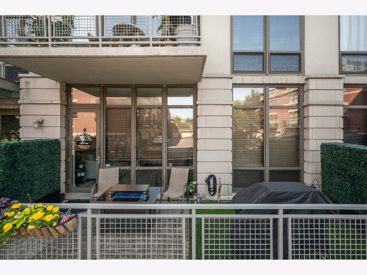 Townhomes & Condos Sold River Village Chicago Illinois, 1000 Kingsbury