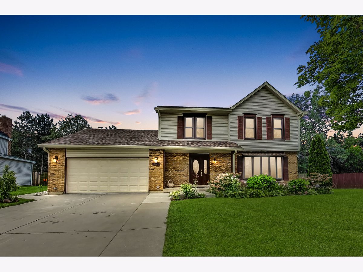 Homes Sold Foxdale Addison Illinois, 1224 Foxdale