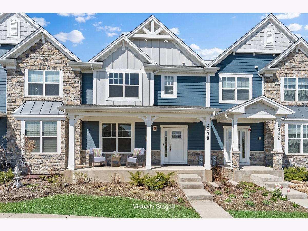 Condos & Townhomes & Homes Sold Link Crossing Buffalo Grove Illinois, 2038 Link