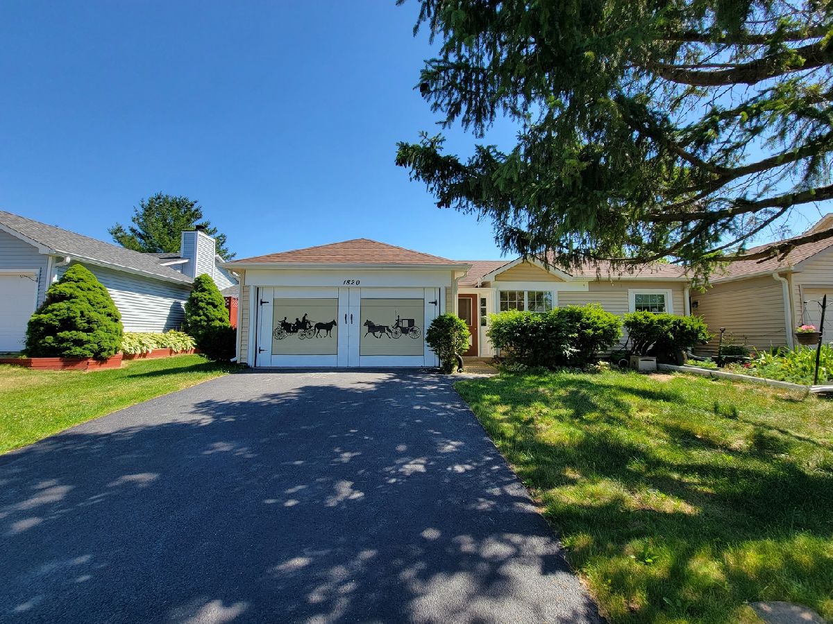 Townhomes Rented Ranchview Naperville Illinois, 1820 77th