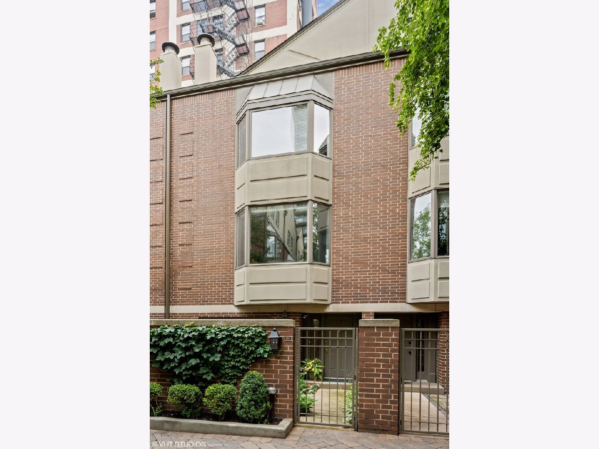 Townhomes Sold Beekman Place Chicago Illinois, 55 Goethe
