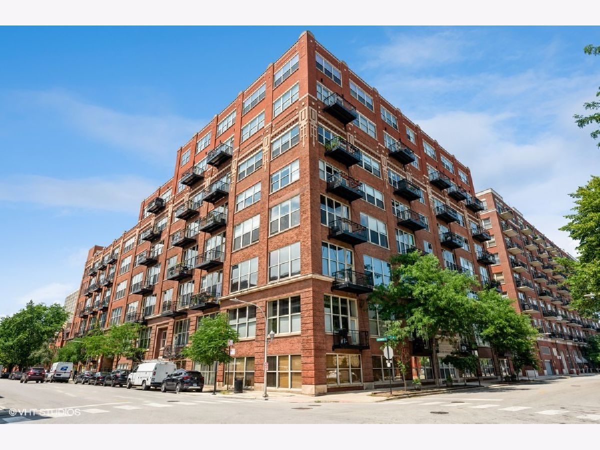 Condominiums Sold Park 1500 Lofts Chicago Illinois, 1500 Monroe