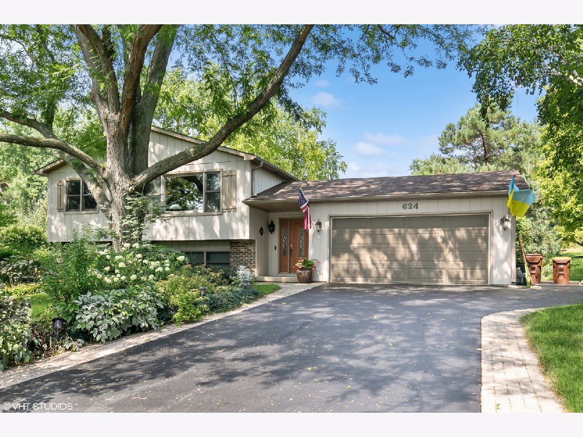 Homes Sold Dunhill Estates Gilberts Illinois, 624 Pauline