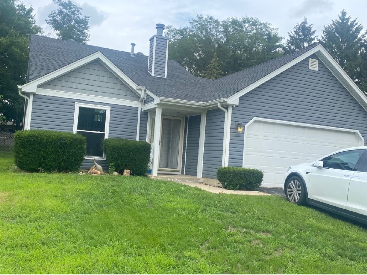 Homes & Condos & Townhomes Sold Summerhill Elgin Illinois, 703 Mariner