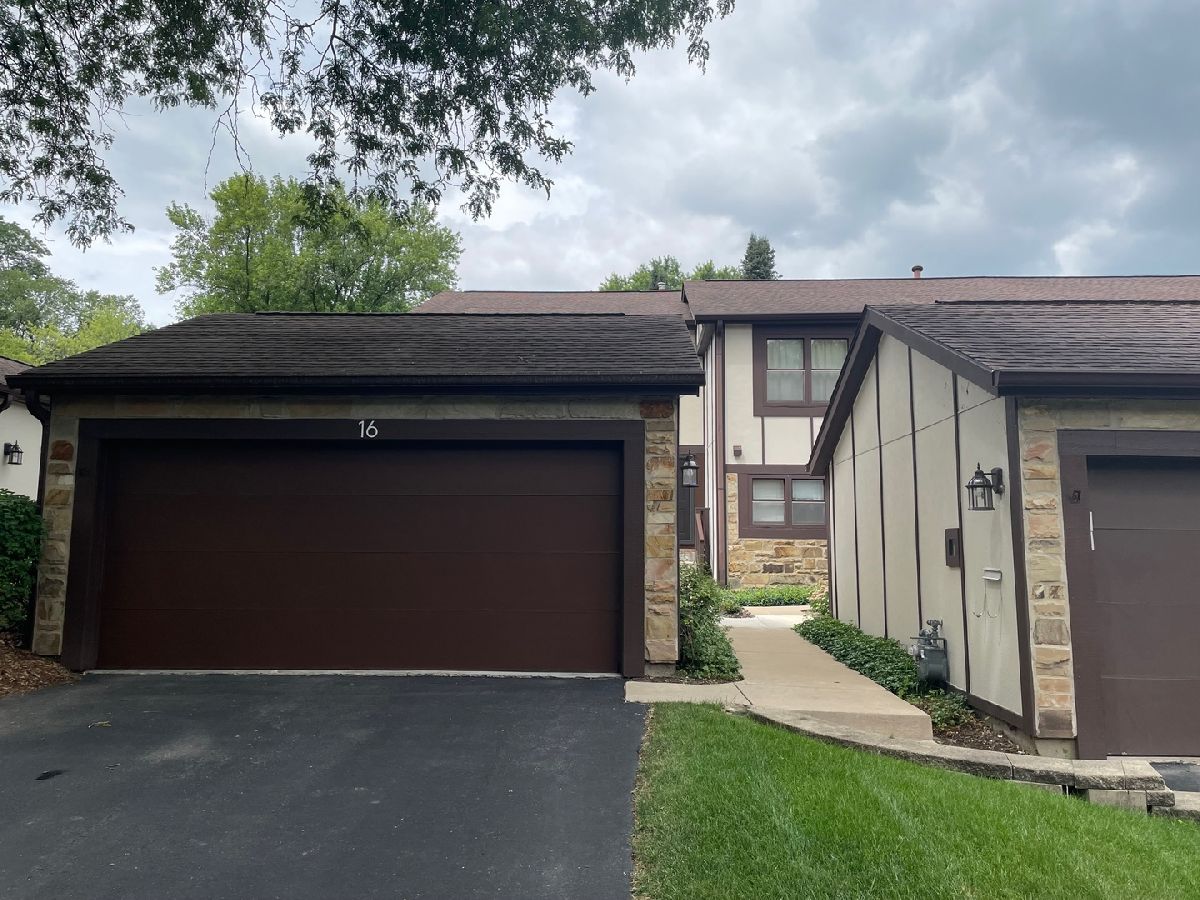 Townhomes Sold The Oaks St Charles Illinois, 16 Roosevelt