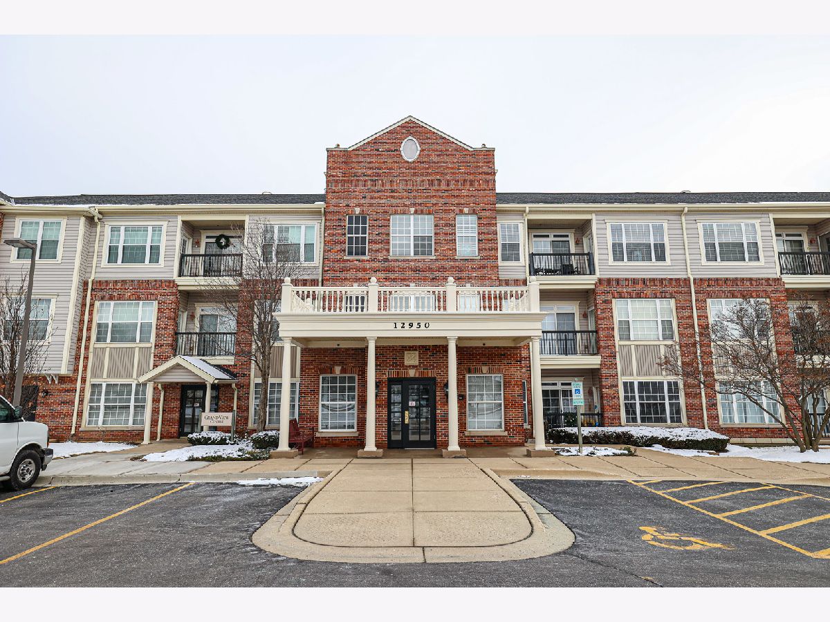 Del b Sun City Huntley IL, Homes & Townhomes & Condos For Sale & For