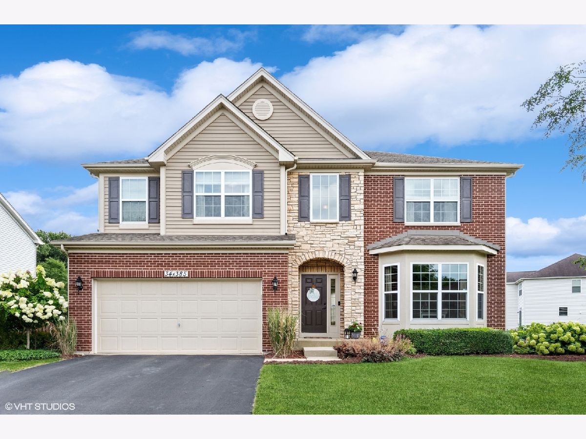 Townhomes & Homes Sold Whitmore Place St Charles Illinois, 34W385 Valley